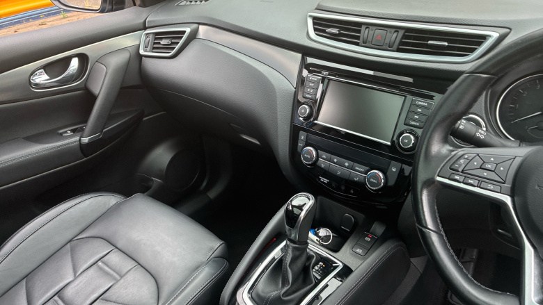 Nissan Qashqai 1.3 DiG-T 160 [157] N-Motion 5dr DCT Petrol Hatchback